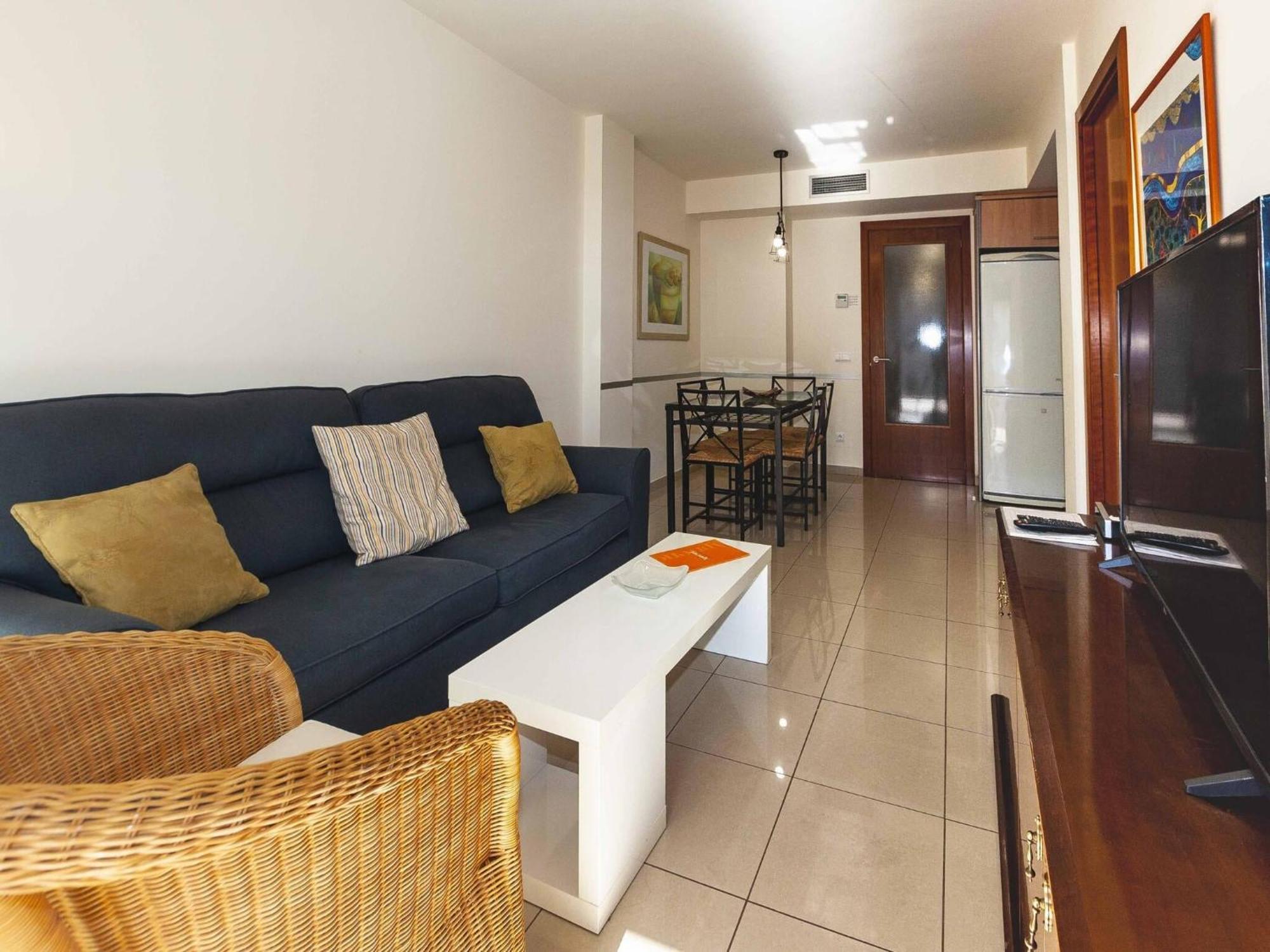 Apartamento In With Balcony, Pool-view